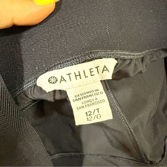 Athleta Navy High Rise Cargo Pants Workout Casual Size 12 Tall - Picture 6 of 7